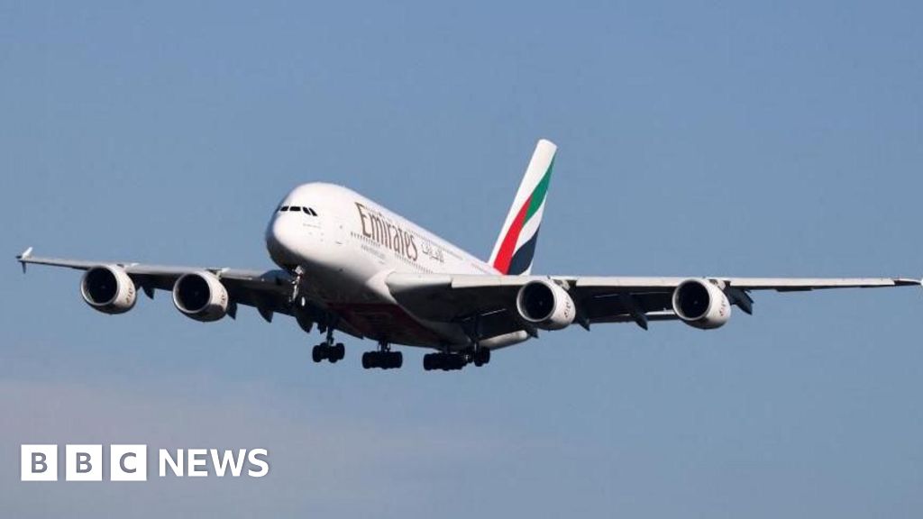Penerbangan Emirates dari Dubai ke UK, keselamatan perjalanan